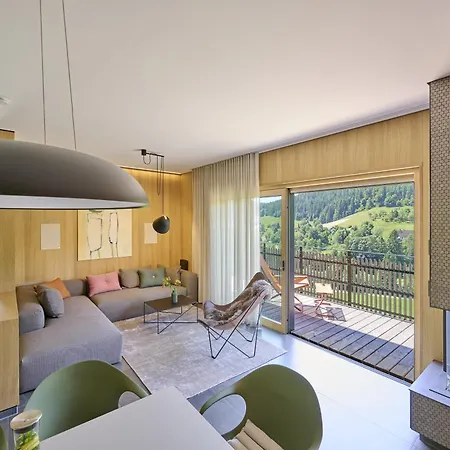 Bergforelle - Bilderbuchausblicke, Sauna Und Genussmomente In Einer Ehemaligen Kapelle Vakantiehuis Baiersbronn