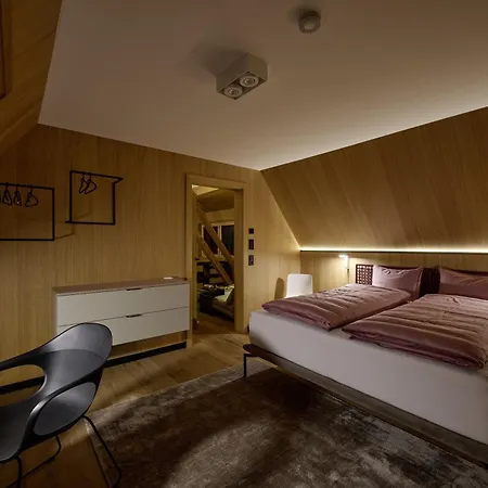 Bergforelle - Bilderbuchausblicke, Sauna Und Genussmomente In Einer Ehemaligen Kapelle